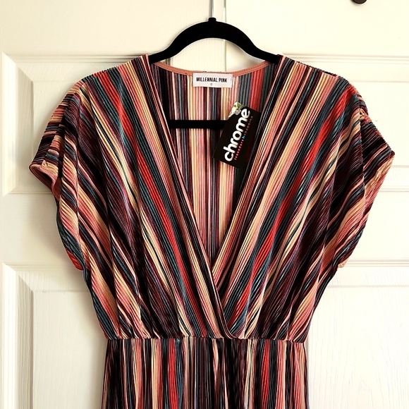 MILLENIAL PINK accordion pleated jumpsuit S wide leg studio 54 disco costume new - Picture 2 of 5